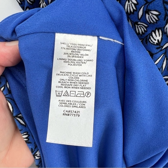 Ann Taylor Floral Dolman Sheath Midi Dress in Blue White Ditsy Floral Size 12 - Picture 9 of 12